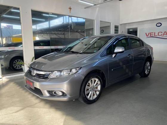 HONDA CIVIC 1.8 LXS 16V FLEX 4P AUTOMÁTICO